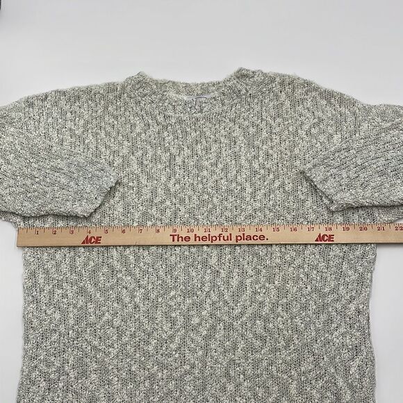 Vintage Gray Thackery sweater  - Picture 6 of 7
